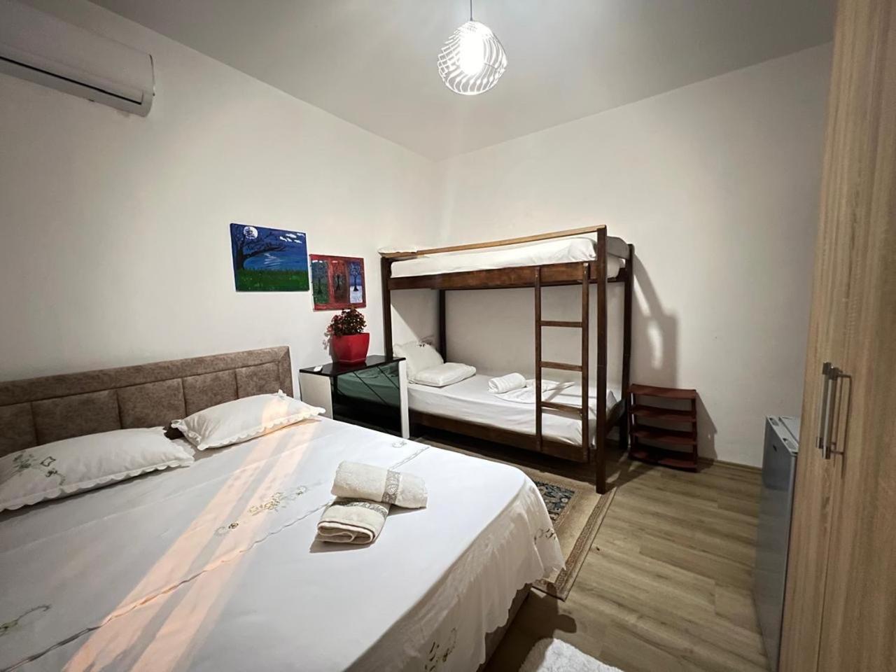 David Guesthouse Shkoder Luaran gambar