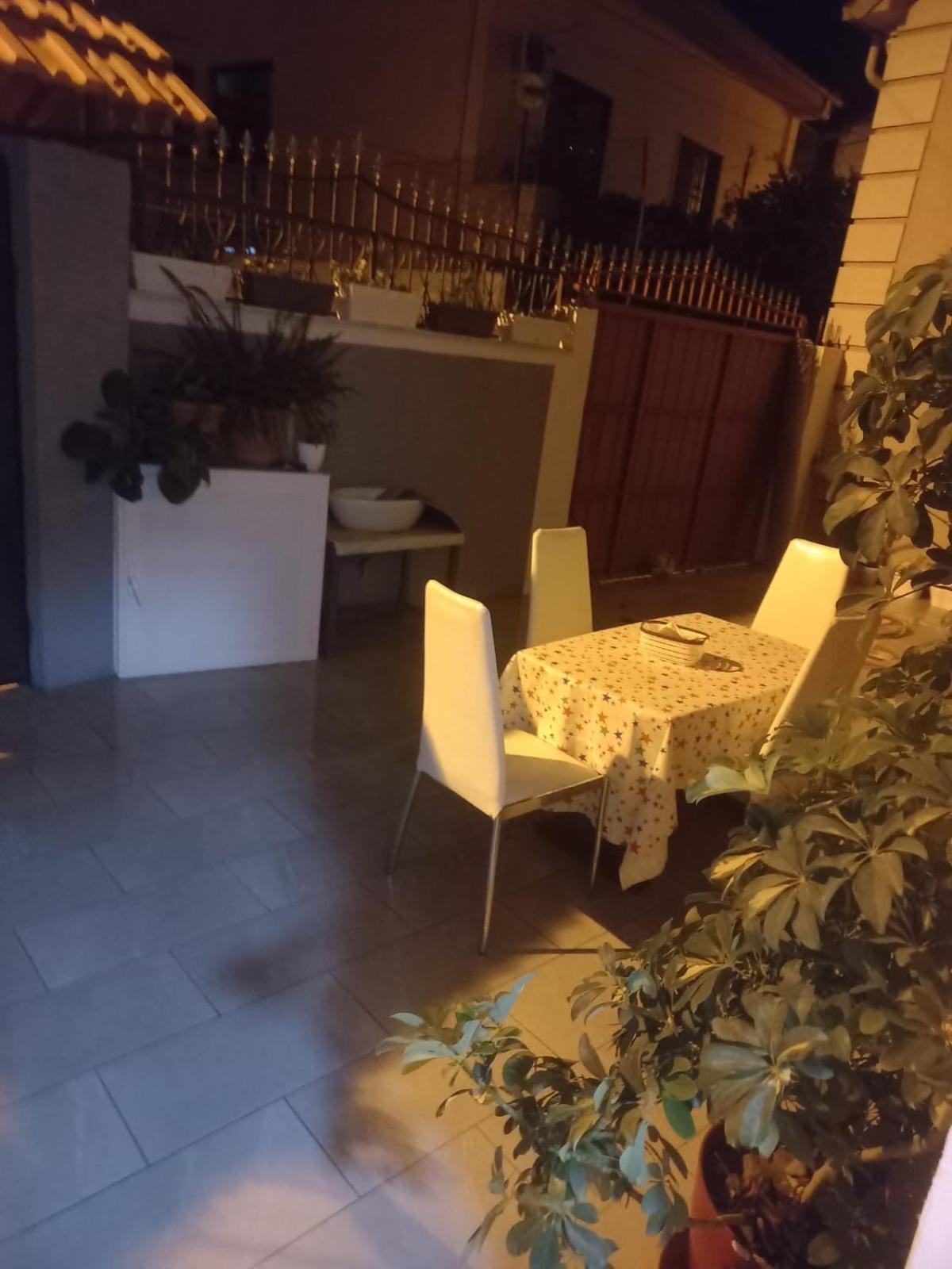 David Guesthouse Shkoder Luaran gambar